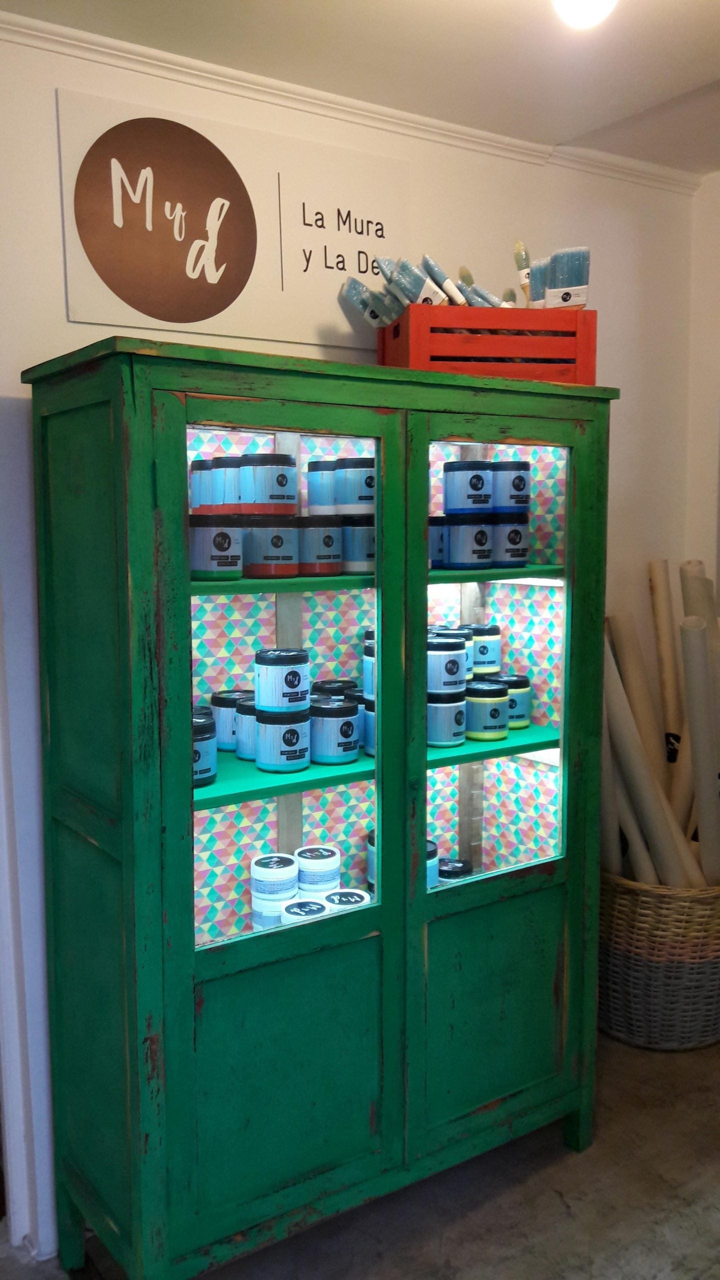 pintura-vintage-verde-oriental-500-ml.jpg